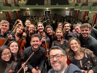 Tras el concierto de fundaci&oacute;n en el paraninfo de la ULL.